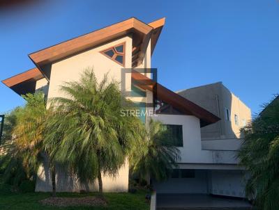 Sobrado para Venda, em Guarapuava, bairro Santa Cruz, 3 dormitrios, 4 banheiros, 1 sute, 2 vagas