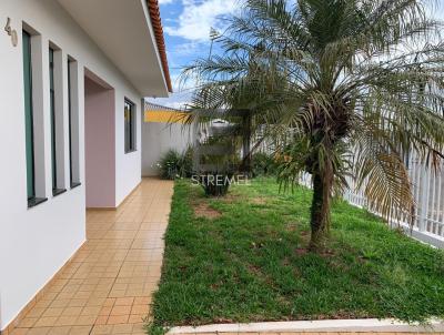Casa para Venda, em Guarapuava, bairro Santana, 3 dormitrios, 3 banheiros, 1 sute, 1 vaga
